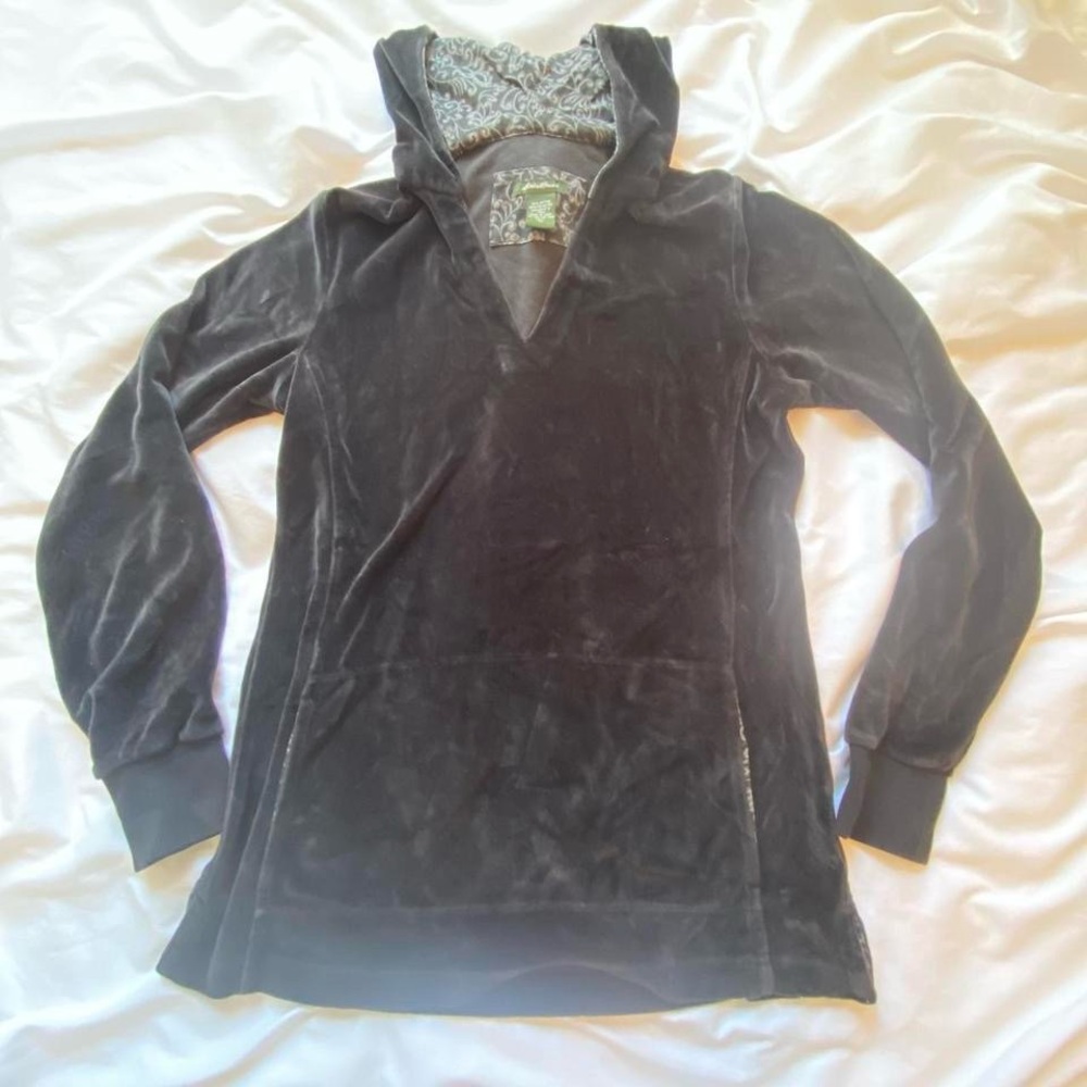 Eddie Bauer Black Velour Hoodie